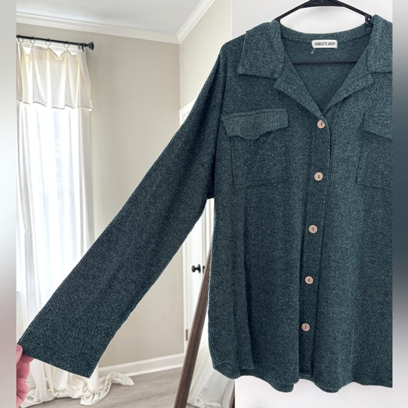 Button up shacket - Picture 2 of 4